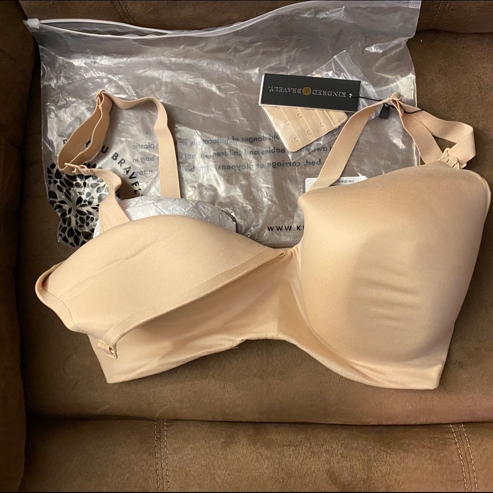 NWT Kindred Bravely Nursing T-shirt Bra